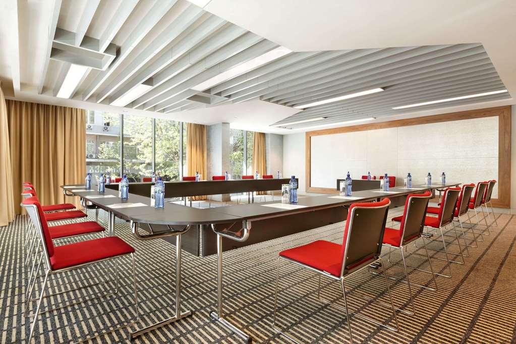 Ramada Encore Tiflis Facilidades foto